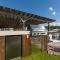 New Floating Luxury: Unique Houseboat Retreat - Fleming Island