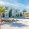 Luxury Resort, Near Beach, Heated Pool, Game Room, Hot Tub, Tiki Bar, Pets
