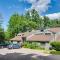 Cozy Bartlett Condo with Deck and Resort Amenities!
