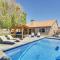 Lovely Bullhead City Retreat with Patio and Grill!