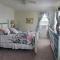 Pierhouse Bed & Breakfast