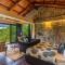 StayVista at Leopard's Creek with Pool - Solan