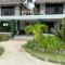 Entire Private Beachfront Villa in Siargao - 卢纳将军城