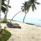 Entire Private Beachfront Villa in Siargao
