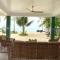 Entire Private Beachfront Villa in Siargao - 卢纳将军城