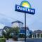 Days Inn by Wyndham Louisburg - Louisburg