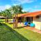 House&Yard Hellen 150m to beach