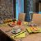 Borgo dei Sassi di Roccamalatina - Room and Breakfast