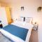 Delightful 2 Bedroom Apartment - SD23L