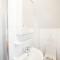 Delightful 2 Bedroom Apartment - SD23L