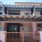 No 70 Sunlight Homestay 4R3B - 24 Pax, Karaoke