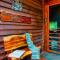 CABIN in a GATED RESORT with SEASONAL RESORT POOL - Pigeon Forge