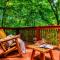 CABIN in a GATED RESORT with SEASONAL RESORT POOL - Pigeon Forge