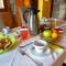 Borgo dei Sassi di Roccamalatina - Room and Breakfast