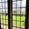 3 Bed Apartment Sleeps 6 Country House in Warwick - Warwick