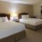 Cottonwood Suites Savannah Hotel & Conference Center
