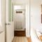The Broadway Bath - 2 Bedrooms with parking, Central Bath