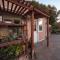 Relax in a Quaint Private and Cozy Guest House