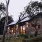 Mill Cabin —Luxury Granite Cabin, Mountain views