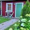 Cabin located in a traditionally Swedish setting! - Umeå