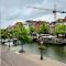 Leiden City Centre Canal View or Terrace View Apartments