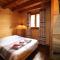 Prestigious 18 Person Chalet with Pool and Jacuzzi - 瓦尔