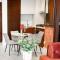 Reva tower- 2BR Dubai mall walking & canal facing