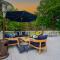 Mountain Blue Vista - Luxury retreat near Ski resorts with Pond, Firepit and Hot Tub