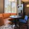 Courtyard by Marriott Raleigh-Durham Airport/Brier Creek - Роли