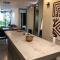 Luxury 2 BDR 2 BTH 2 Bikes Jacuzzi FibOptic WiFi. - Tulum