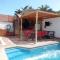 Cómoda casa con piscina