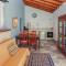 Archondia House - Holiday Apartments With Pool