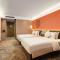 Guangzhou Wogo Yuanbao Hotel-Zhujiang New Town-Free Canton Fair Shuttle Bus & Overseas Buyer Registration Services