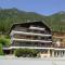Apartment Le Sporting 213 by Interhome
