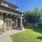Villa ELi - Luxury Nature Getaway - Strategically located for Beach Exploration - Onsite Power for Electric Vehicle