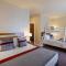 Raheen Woods Hotel
