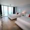 Castle 828 Oceanfront view with balcony, pool, tennis, beach access and free parking!