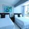 Castle Th16 Beachfront Townhouse with private patio, direct beach access, pool, tennis & free parking!