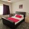 Chimes-Company & Family Stay, 2 Bedroom House + Free parking