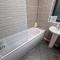 Chimes-Company & Family Stay, 2 Bedroom House + Free parking