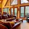 Dog friendly, lakefront home perfect for families - Eagle River
