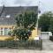 The Yellow House, Beach 5mins Drive, 3BR with free parking, Fast Fiber Internet - Rødby