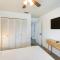 Nokomis Home with Screened Pool, 3 Mi to Beaches! - 诺科米斯