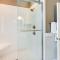 Charming Cottage Near Golf Courses and Marsh Walk! - موريلز إنليت