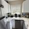 WOW!! Ultimate Pocono Retreat, Hot Tub, Game Room, Deck, Lakes, Skiing, Pools