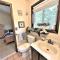 WOW!! Ultimate Pocono Retreat, Hot Tub, Game Room, Deck, Lakes, Skiing, Pools
