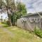 1 Block to Beach Galveston Coastal Cottage - 加尔维斯敦