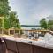 Private Dock and Fire Pit Lake of the Ozarks Home! - Stover