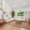 Luxe Retreat with Private Beach & Pool Paradise L53 - Miami