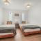Luxe Retreat with Private Beach & Pool Paradise L53 - Miami